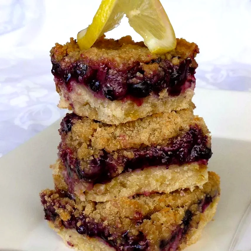15 Bright Lemon-Blueberry Desserts to Sweeten Your Day Blueberry-Lemon Crumb Bars