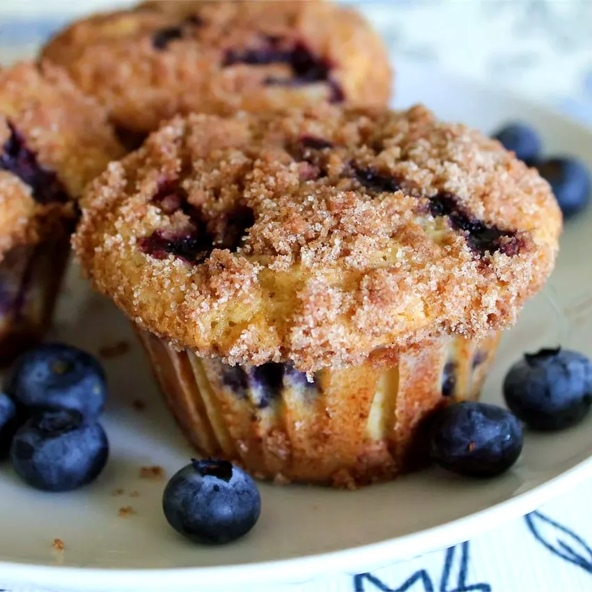 39 Coffeehouse Favorites and Snacks You Can Make at Home Blueberry Streusel Muffins