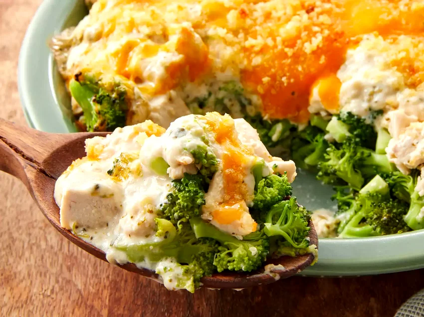 25 Easy Rotisserie Chicken Casserole Recipes for Busy Nights Broccoli Chicken Divan