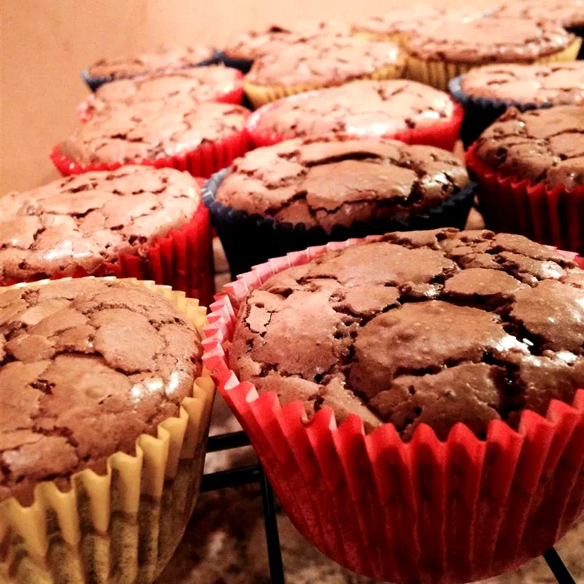 15 Dad's Day Cupcake Recipes That'll Make Him Smile Brownie Cupcakes