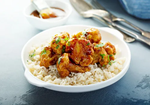 Buffalo Chicken Cauliflower Rice Bowl