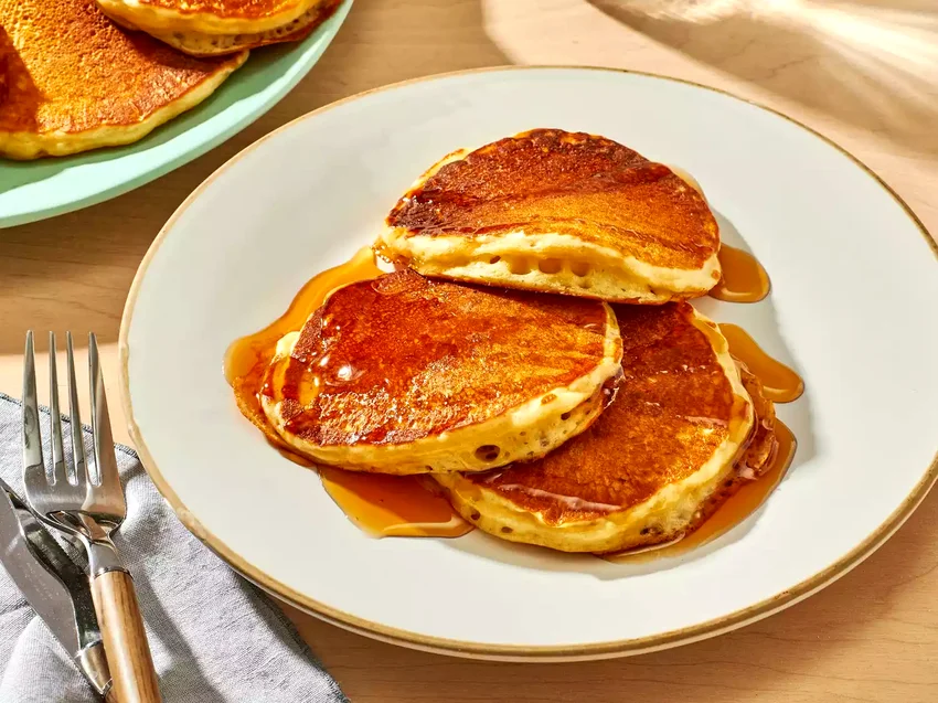 Buttermilk Pancakes for a Crowd