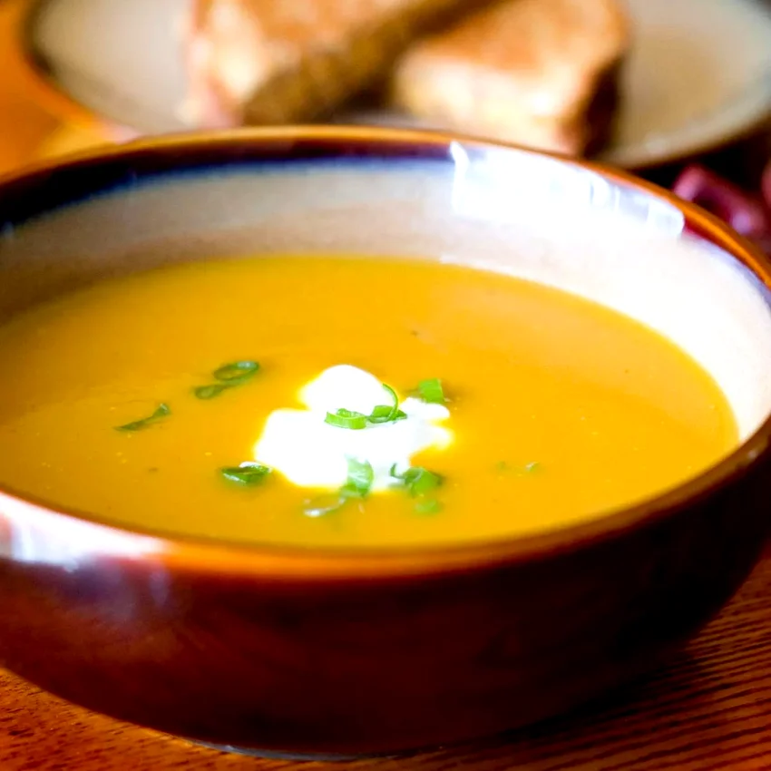 Butternut and Apple Harvest Soup