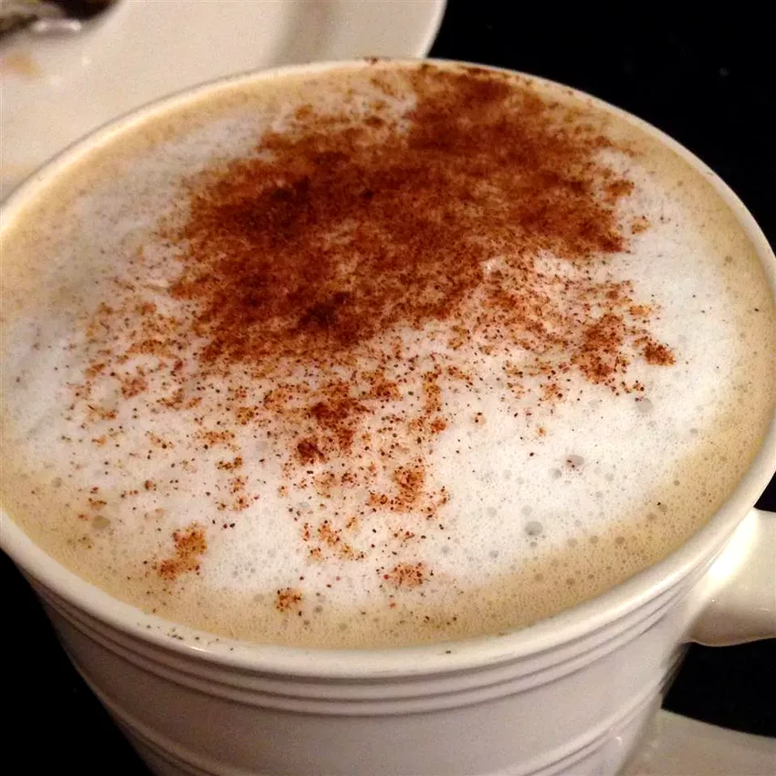 39 Coffeehouse Favorites and Snacks You Can Make at Home Cafe Latte