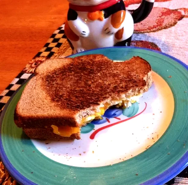 30 Simple Campfire Meals That Make Outdoor Cooking Easy Campfire Breakfast Sandwich