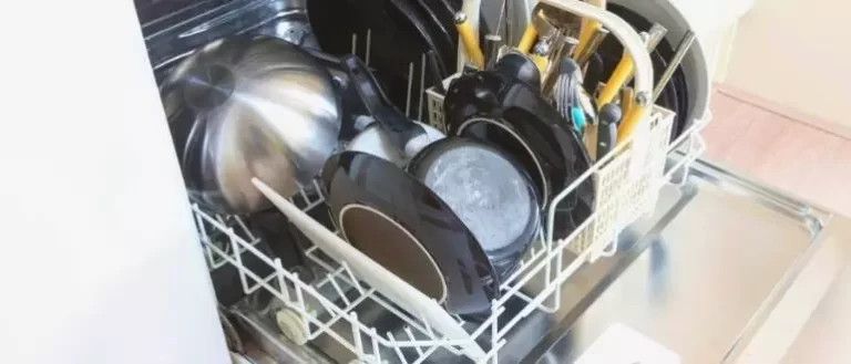Can You Put Pots And Pans In The Dishwasher?