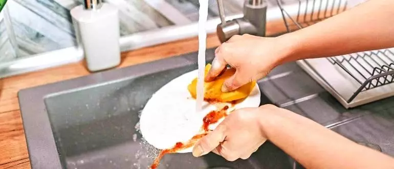 Can You Use Dishwasher Detergent To Wash Dishes By Hand?