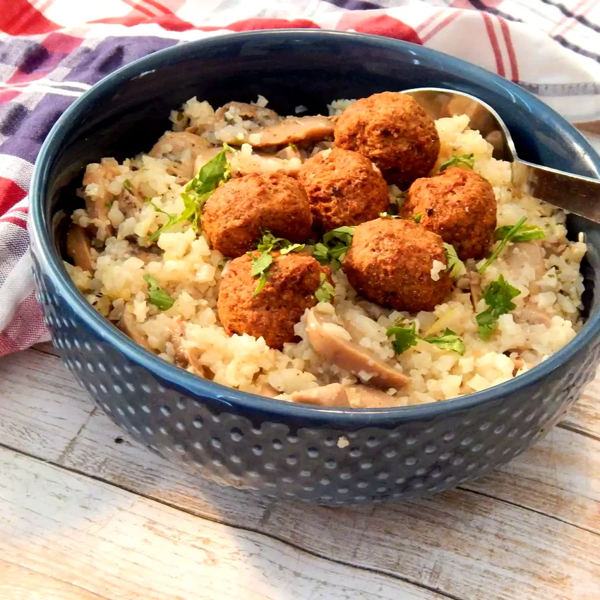 Cauliflower Rice Stroganoff