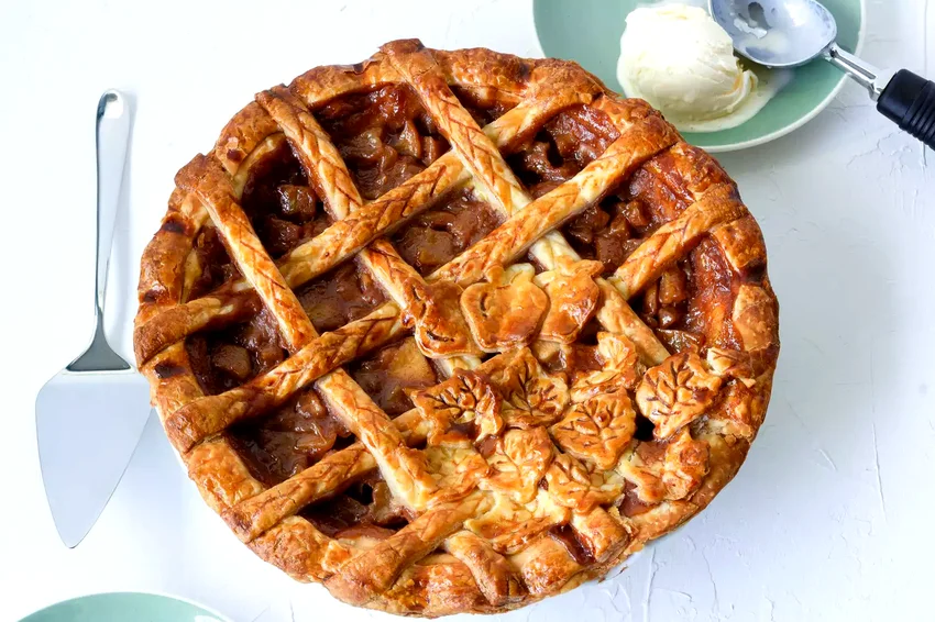 10 Amazing Honeycrisp Apple Recipe Ideas You'll Love Chai Apple Pie