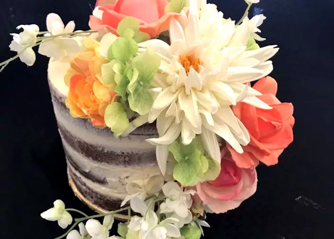 50 Elegant Desserts You Can Create in Your Own Kitchen Champagne Cake With Buttercream Icing