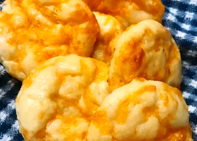 25 Scratch-Made Biscuit Recipes for Home Bakers Cheddar Keto Biscuits