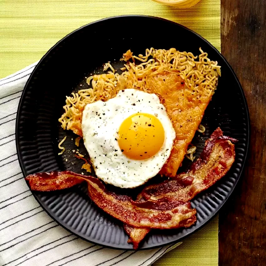 Cheddar Ramen Noodle Wedge With Fried Eggs