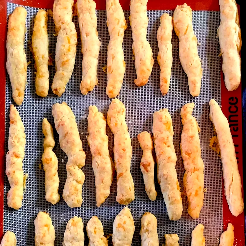 40 Classic Appetizer Recipes We'll Always Love Making Cheese Straws
