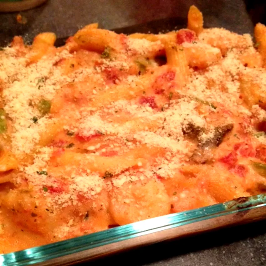 12 Amazing Seafood Casseroles Beyond Basic Tuna Noodles Cheesy Shrimp Alfredo Bake