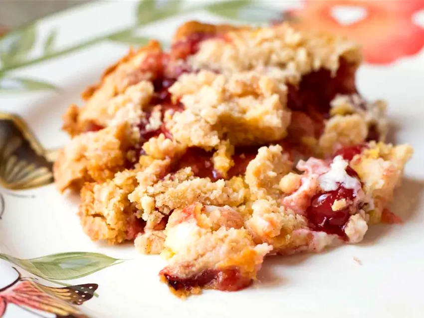 Top 15 Simple Dump Cake Recipes for Effortless Desserts Cherry Cream Cheese Dump Cake