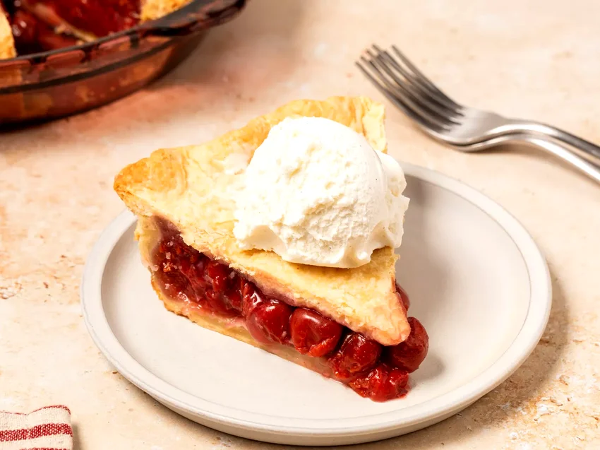 18 Prize-Winning Dessert Recipes That Earned Blue Ribbons Cherry Pie