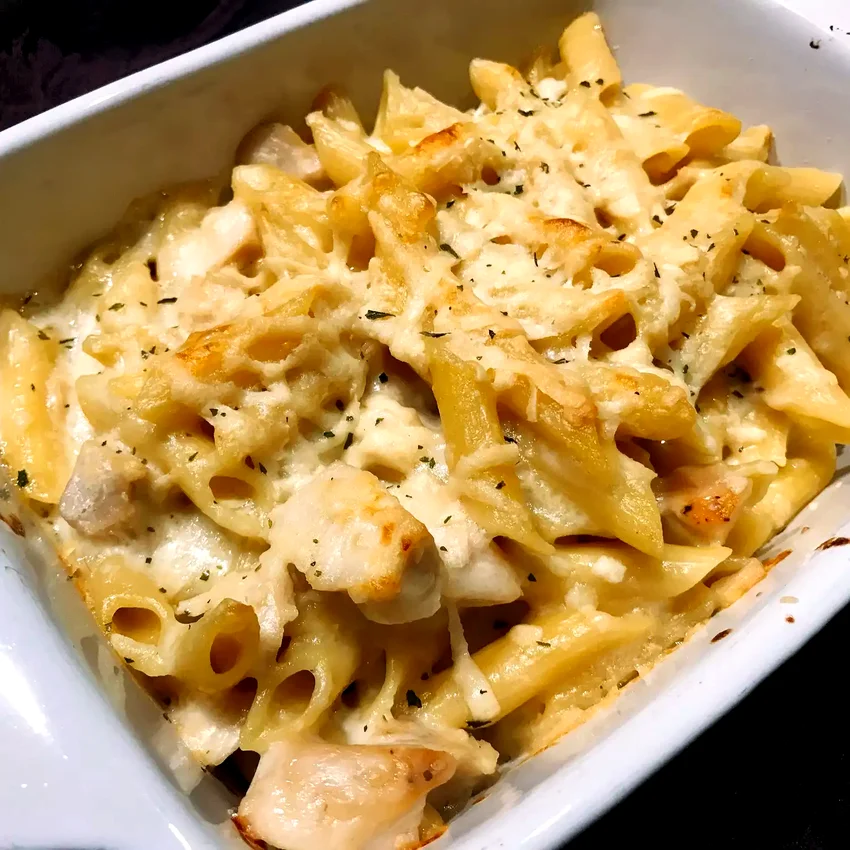 Chicken Alfredo Bake