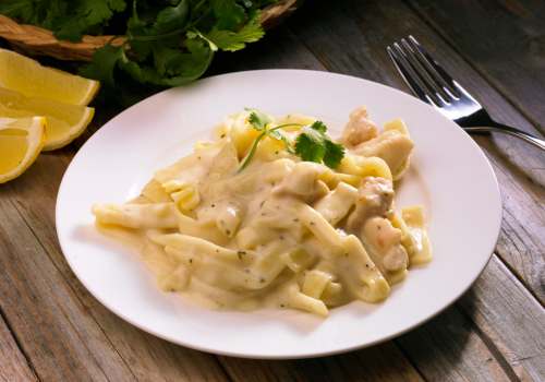 Chicken Alfredo Pasta Bake