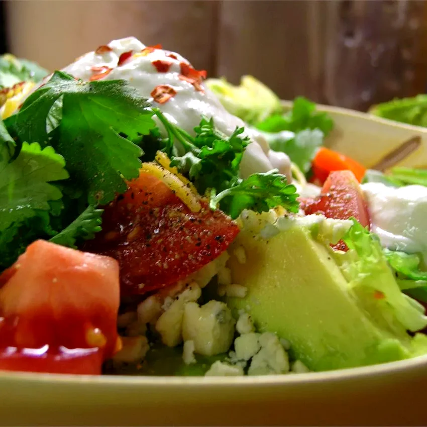 50 Make-Ahead Cold Lunch Recipes Perfect for Work Days Chicken Avocado Salad