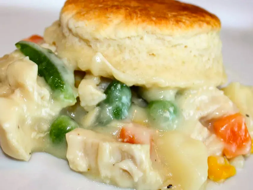 24 Easy Dishes Using Leftover Shredded Chicken Chicken Biscuit Pie