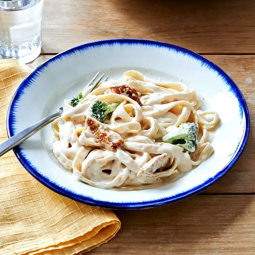 32 Simple Pasta Dishes for the Busy Home Cook Chicken & Broccoli Alfredo with Fettuccine