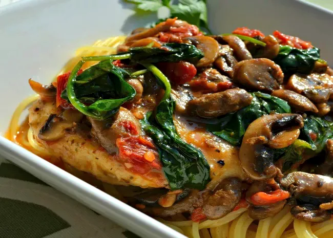27 Best Recipes Featuring Spinach and Mushroom Combinations Chicken Marsala Florentine