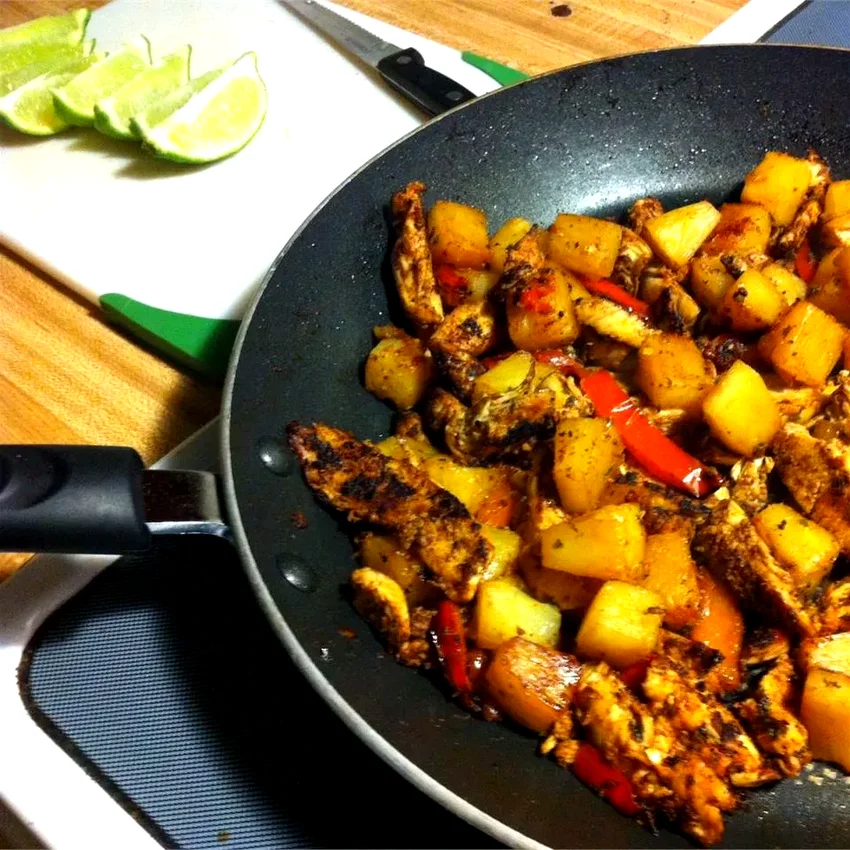 25 Pineapple Chicken Dishes for Sweet and Savory Meals Chicken Pineapple Fajitas