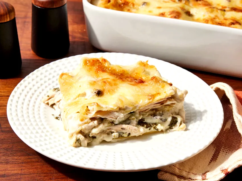 48 Simple 9x13 Pan Dinner Recipes for Easy Family Meals Chicken and Spinach Alfredo Lasagna