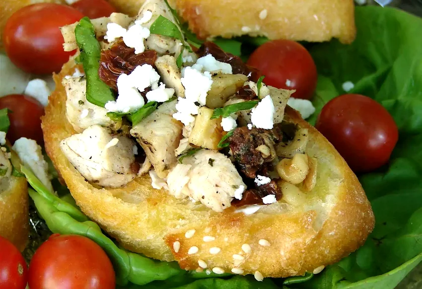 17 Delicious Chicken and Tomato Recipe Ideas Chicken and Sun-Dried Tomato Bruschetta