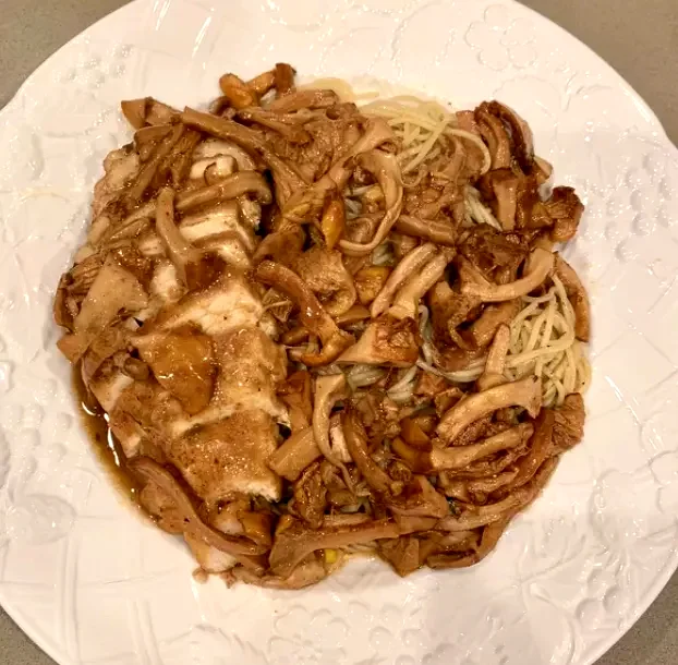 Chicken with Chanterelle Mushrooms and Marsala Wine
