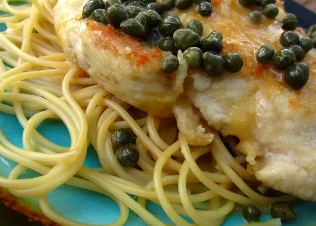 Chicken with Lemon-Caper Sauce