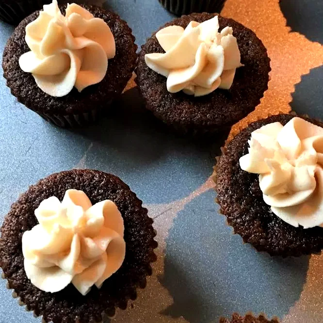 Rich Dessert Recipes Using Heavy Whipping Cream Chocolate Beer Cupcakes With Whiskey Filling And Irish Cream Icing