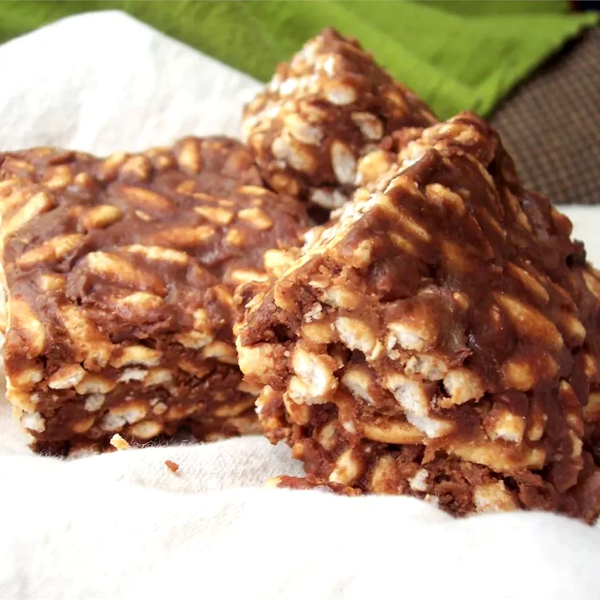 50 Sweet Treats That Begin With a Bag of Chocolate Chips Chocolate Chip Crispies