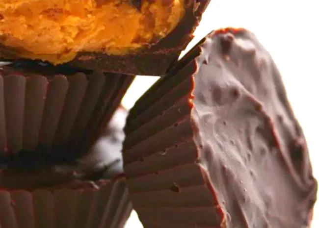 17 Restaurant-Style Desserts You Can Make at Home Chocolate Peanut Butter Cups