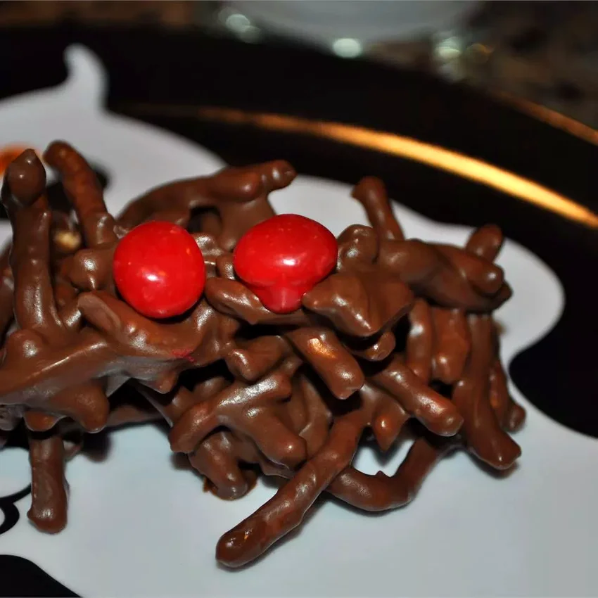 10 Creative Halloween Cookie Recipes for Spooky Fun Chocolate Spiders