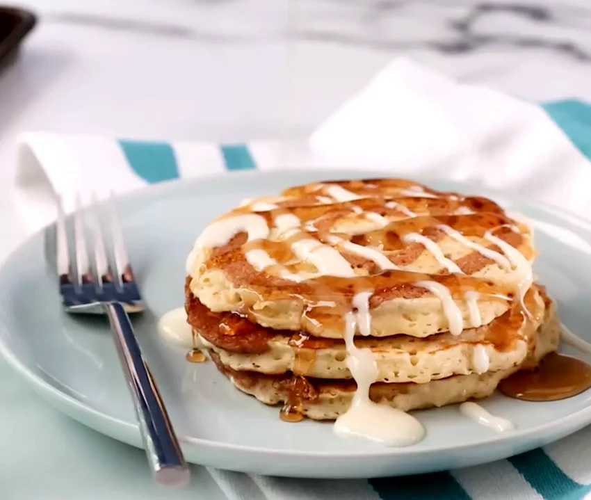 15 Sweet Breakfast Ideas That Taste Like Amazing Desserts Cinnamon Roll Pancakes