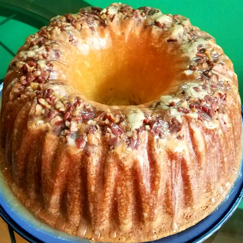 20 Top Bundt Cake Recipes for Extra Delicious Days Cinnamon Swirl Bundt Coffee Cake
