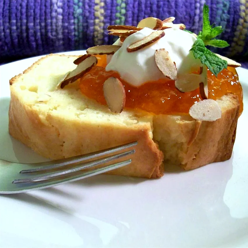 30 Top-Rated Easter Cake Ideas for Every Baking Enthusiast Classic Sour Cream Pound Cake