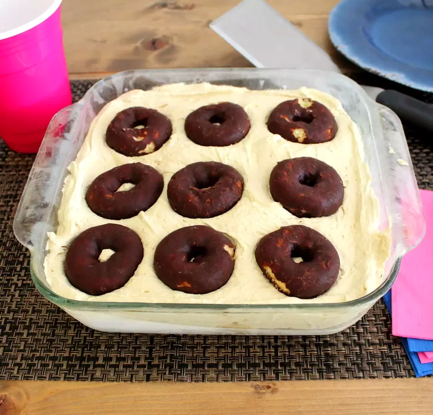 10 No-Bake Icebox Cakes for Sweet Cravings (No Oven Needed) Coffee and Doughnuts Icebox Cake