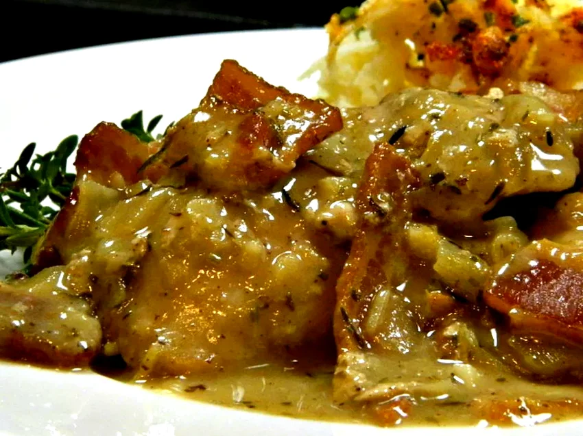 17 Elegant Chicken Dishes With Five-Star Reviews Coq Au Vin With Rosemary and Thyme