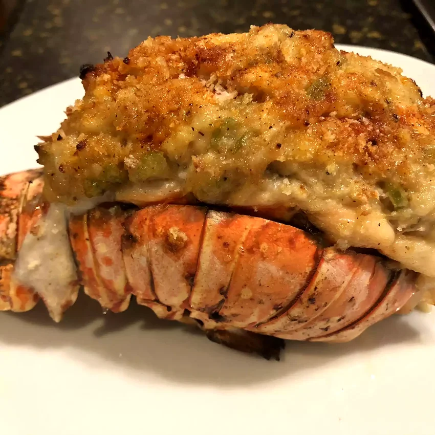 27 Simple Canned Crab Recipes for Any Occasion Crab Stuffed Lobster Rayna