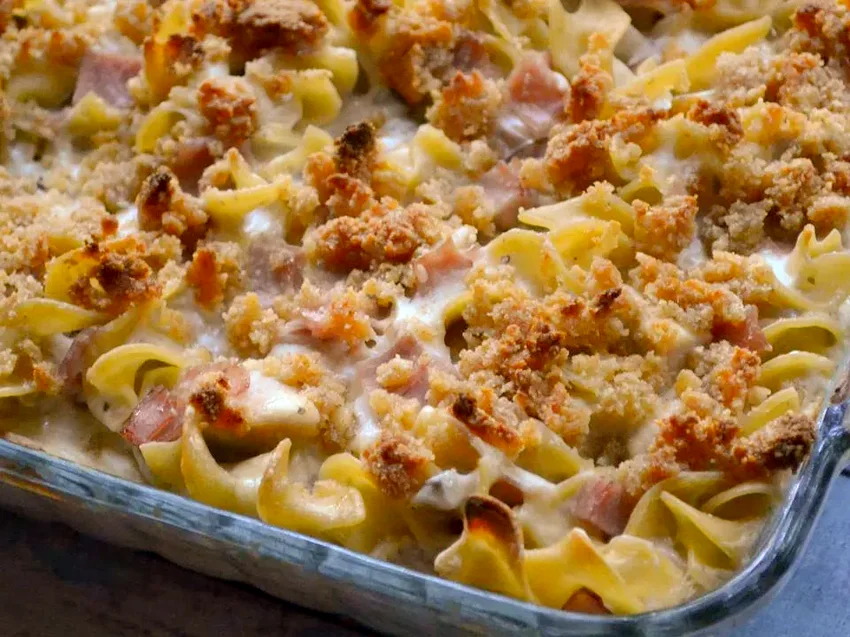 33 Comfort Pasta Dishes Loaded with Melted Cheese Creamy Chicken Cordon Bleu Casserole