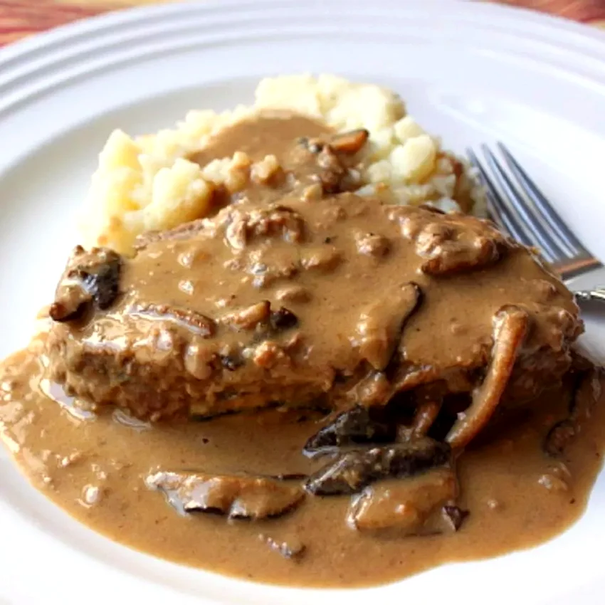 30 Dishes for Rich Mushroom Lovers Creamy Mushroom Meatloaf