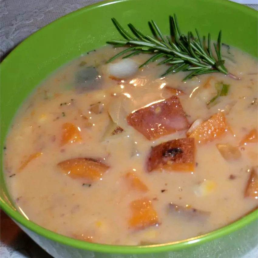 Creamy Vegan Sweet Potato and Corn Chowder