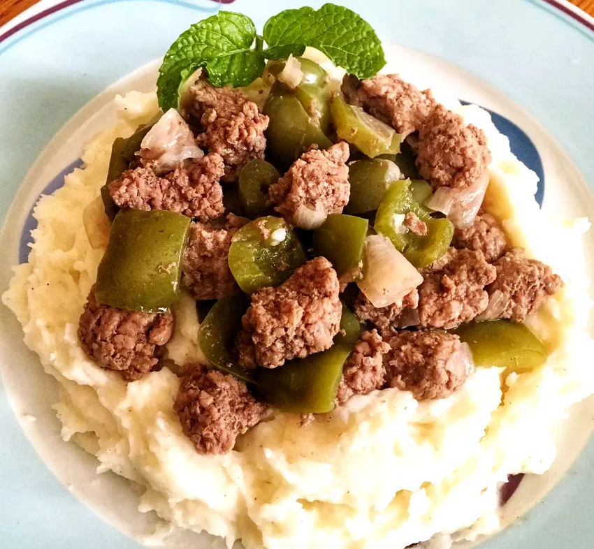 10 Easy and Hearty Cube Steak Recipes for Dinner Cube Steak in a Cloud