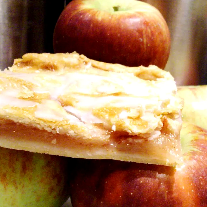 20 Morning Apple Recipe Ideas for Better Breakfasts Danish Pastry Apple Bars