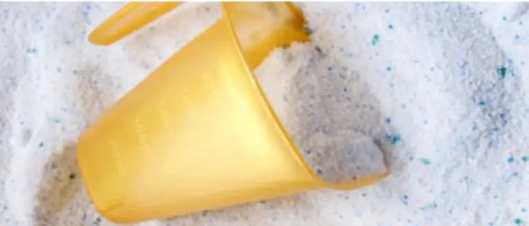 Do not keep powdered detergent in a wet place