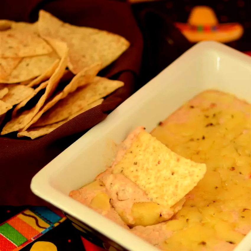 18 Top Cheese Dip Recipes You Can Make From Scratch Dos Queso Dip
