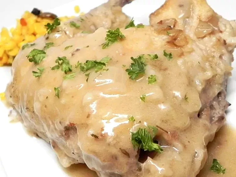 10 Coq au Vin Dishes That Will Make You Feel Elegant Drunk Chicken in Gravy