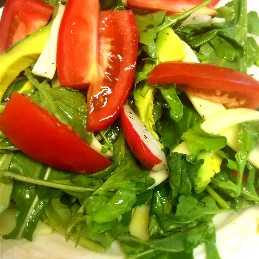 Easy Arugula Salad